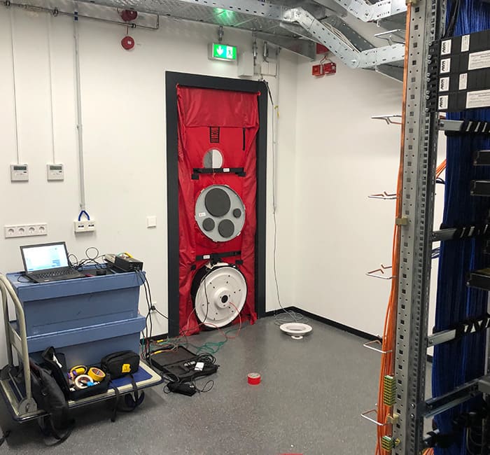 Door Fan Test LEGAnalytik